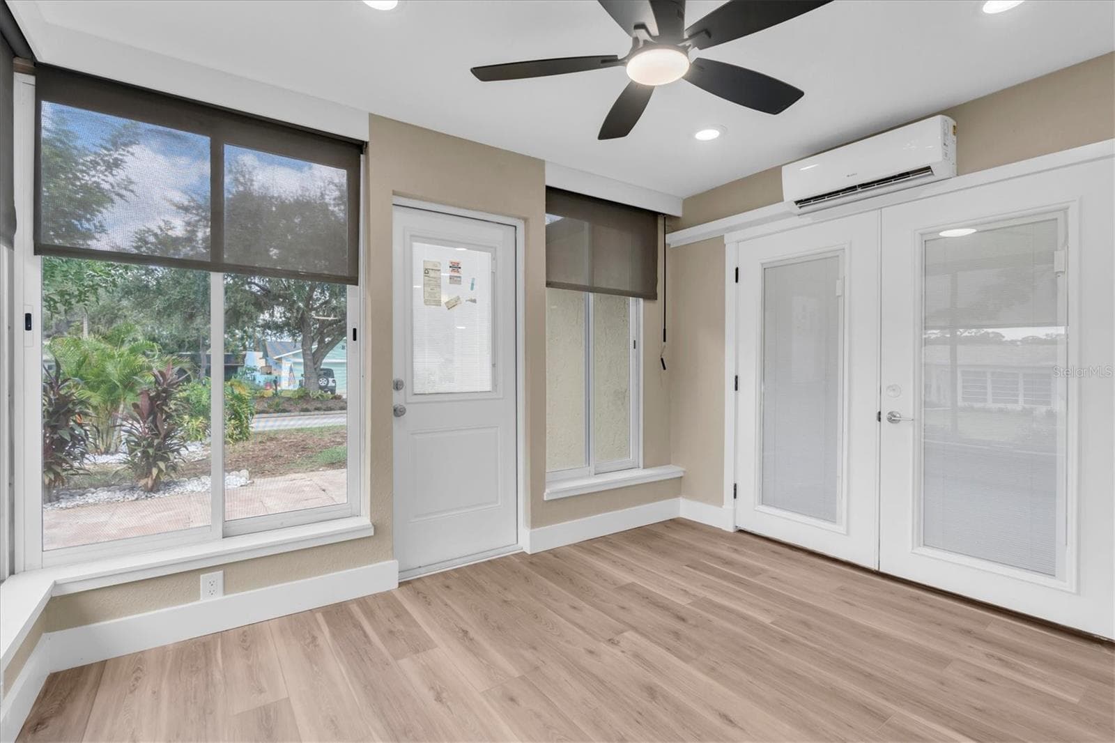 Single Family Residence at 10531 MEADOW HILL DR, PORT RICHEY, photo 22 of 50
