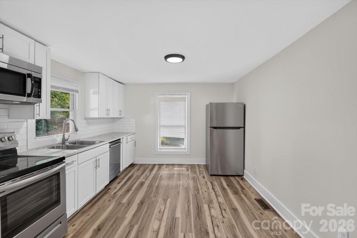Kitchen - 216 N Vance Street, Gastonia