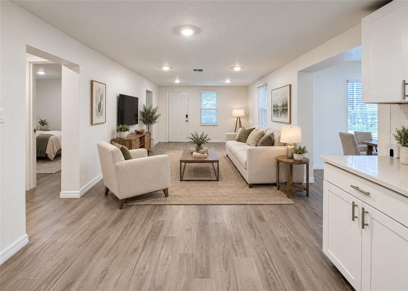 virtual staging - 914 NW 14TH AVE, OCALA