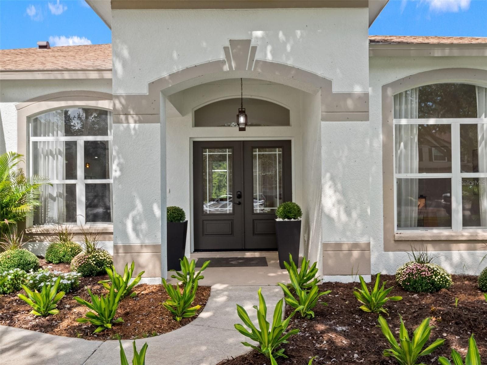 Single Family Residence at 6111 HERONCREST CT, LITHIA, photo 5 of 57