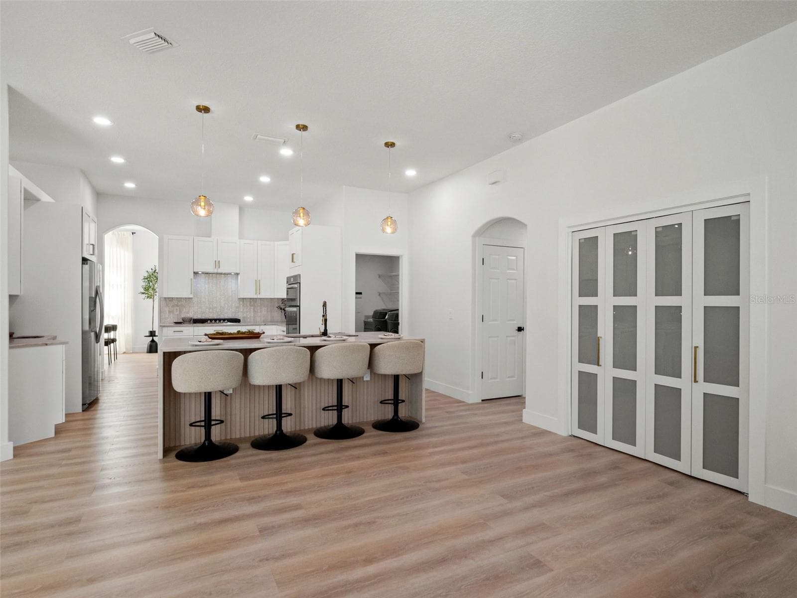 Single Family Residence at 6111 HERONCREST CT, LITHIA, photo 24 of 57