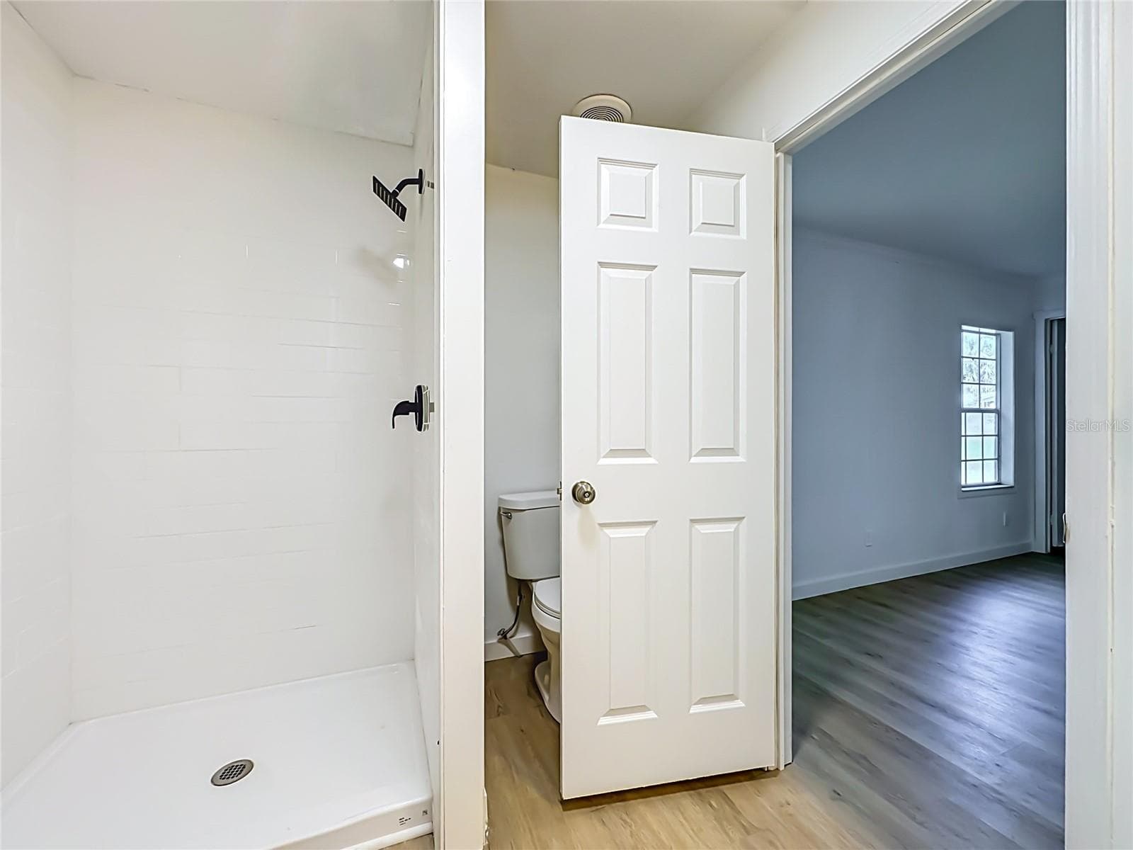 Manufactured Home at 108 PINE LAKE DR, SATSUMA, photo 21 of 31