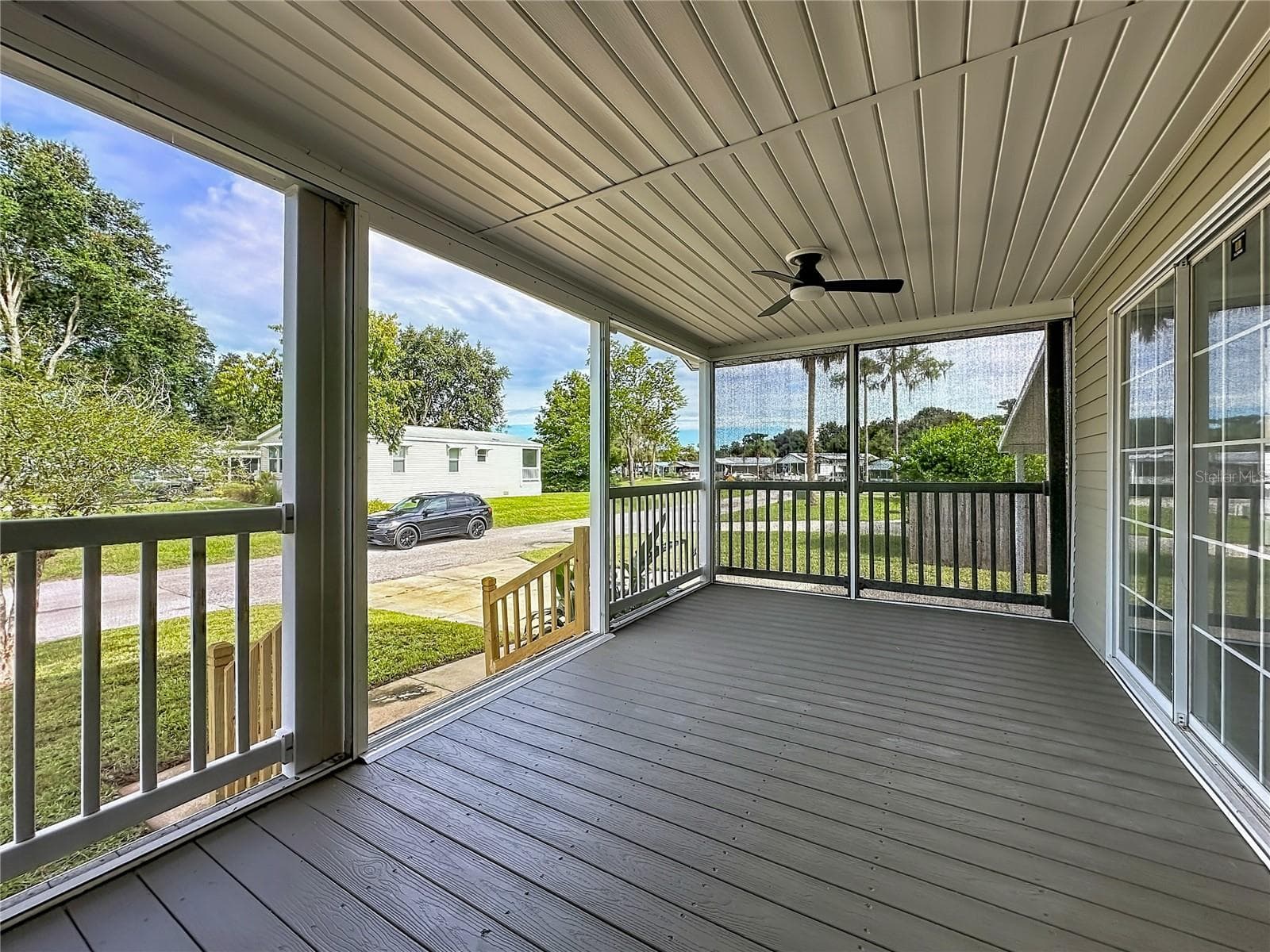 Manufactured Home at 108 PINE LAKE DR, SATSUMA, photo 30 of 31