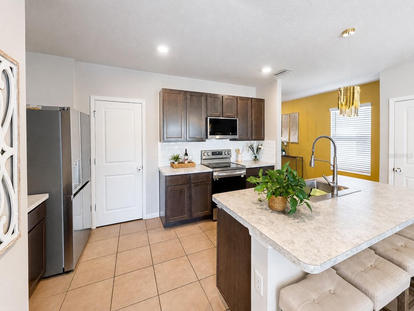 Single Family Residence at 10153 GEESE TRAIL CIR, SUN CITY CENTER, photo 12 of 27
