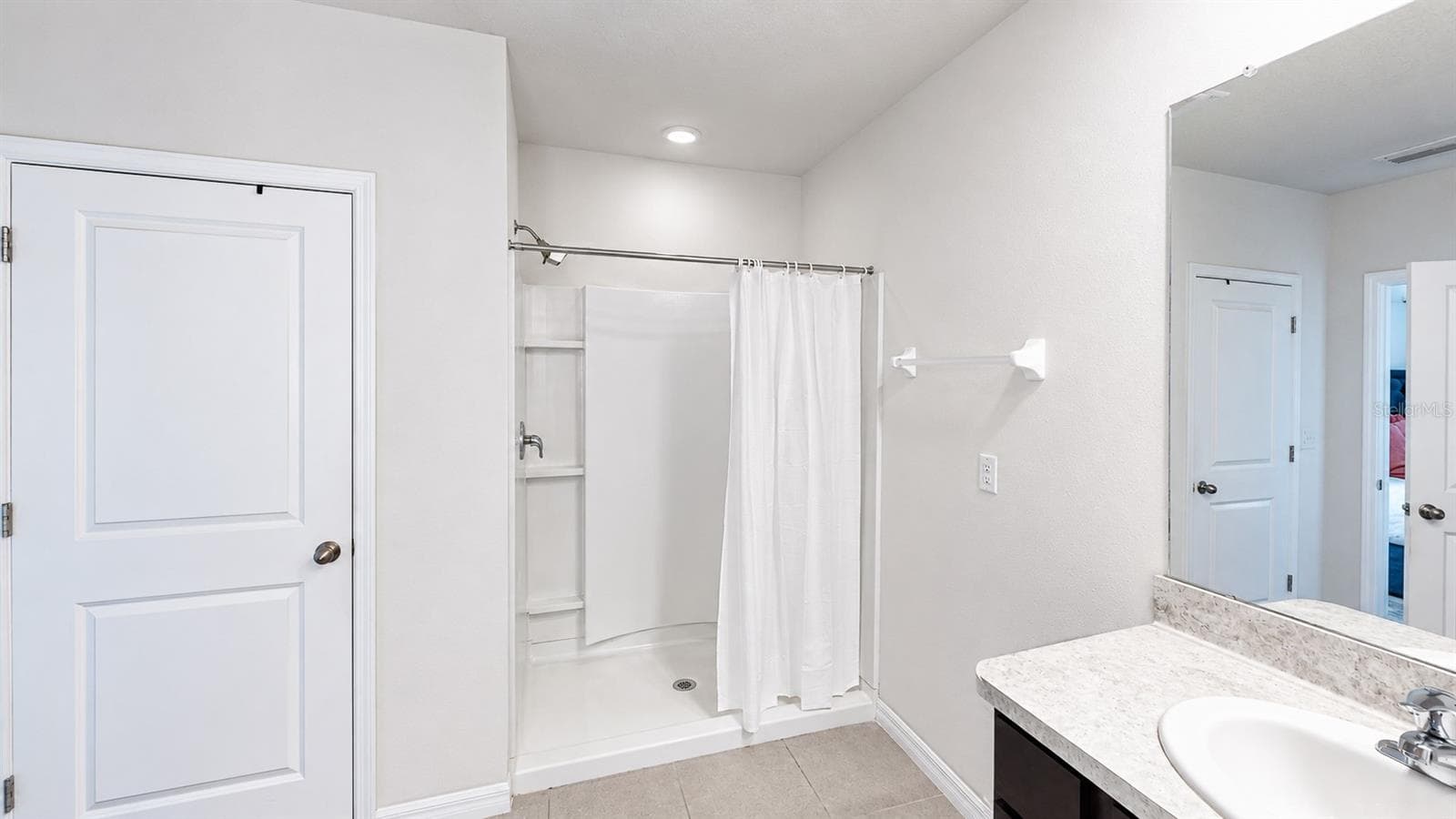 Single Family Residence at 10153 GEESE TRAIL CIR, SUN CITY CENTER, photo 20 of 27