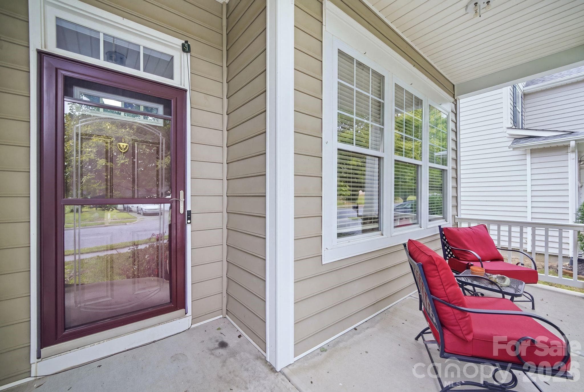 Single Family Residence at 3009 Grande Heights Drive, Charlotte, photo 2 of 32