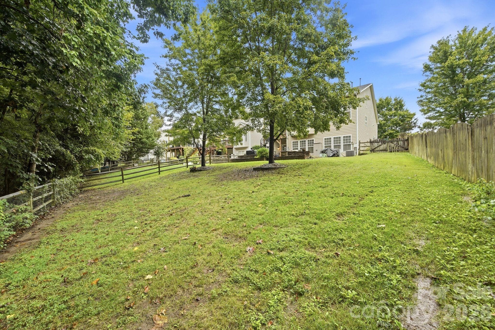 Single Family Residence at 3009 Grande Heights Drive, Charlotte, photo 30 of 32