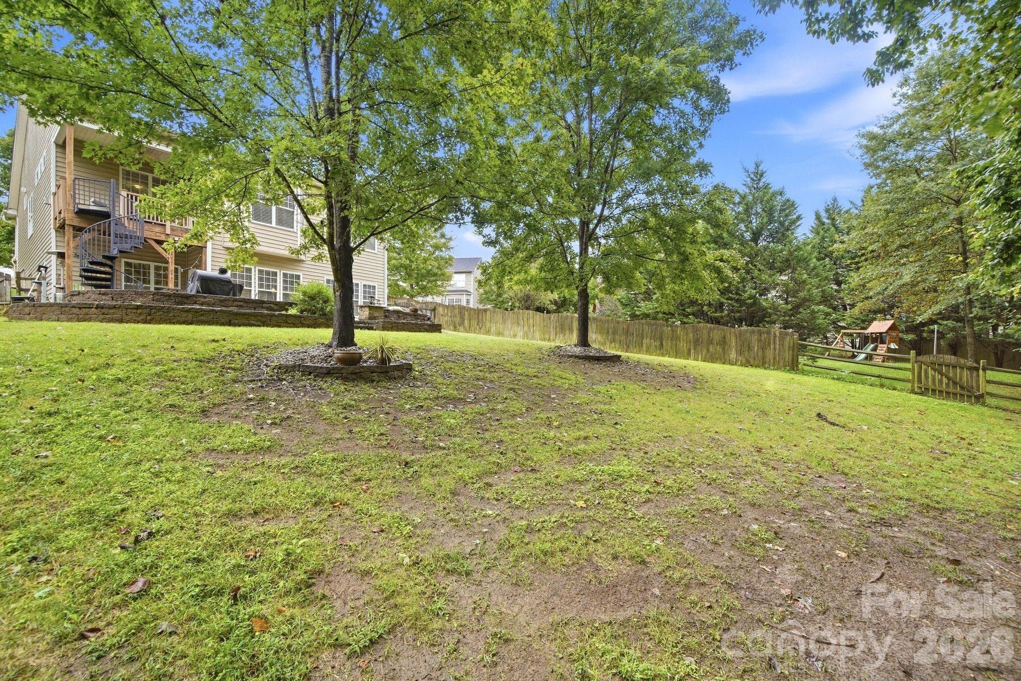 Single Family Residence at 3009 Grande Heights Drive, Charlotte, photo 31 of 32