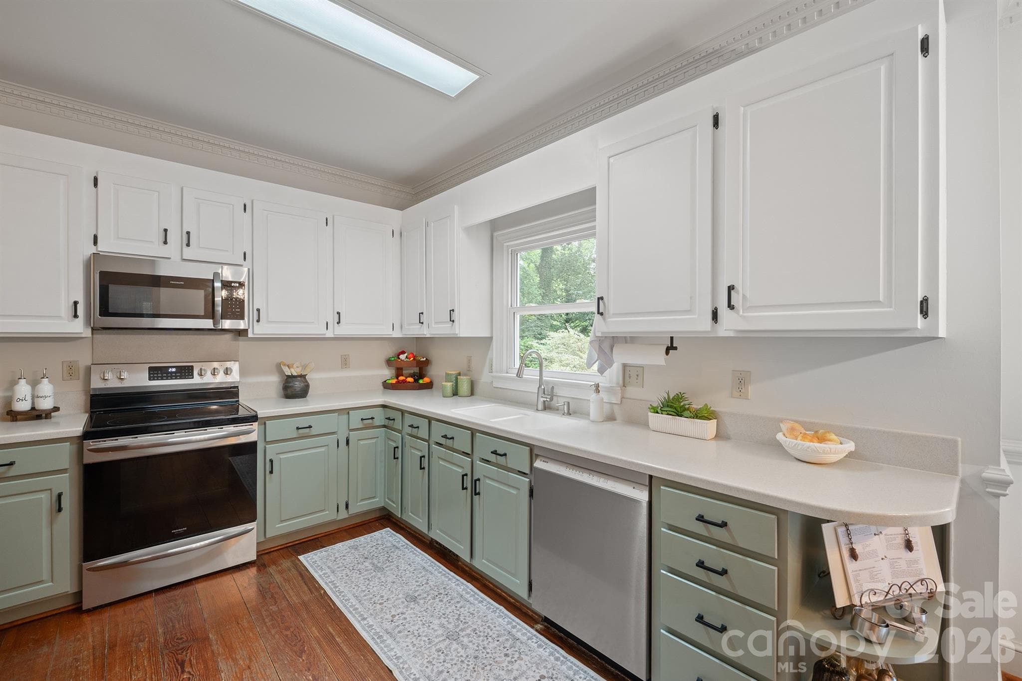 kitchen - 2720 Steeplechase Road, Gastonia