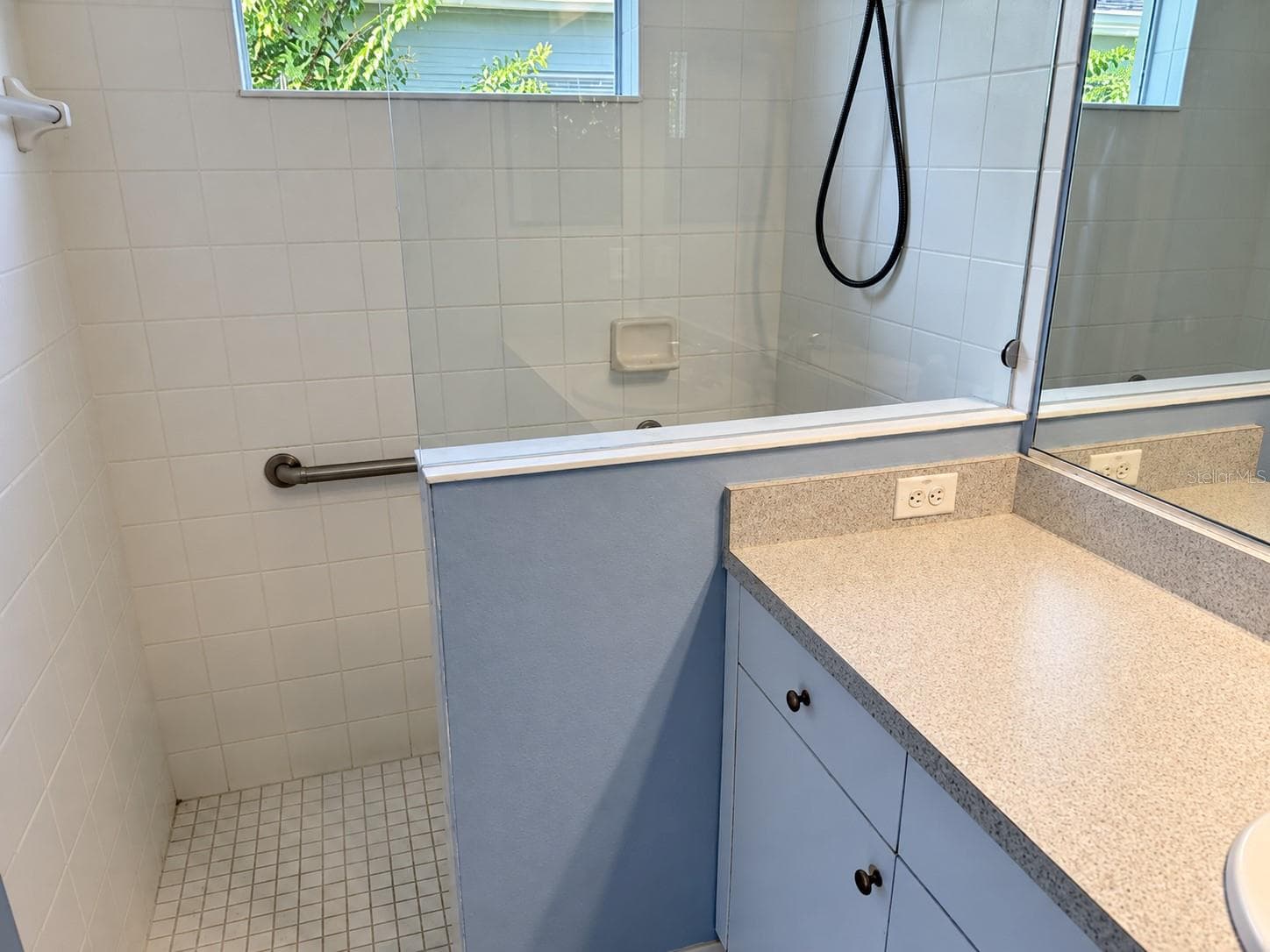 Single Family Residence at 11835 CRAWFORD PARRISH LN, PARRISH, photo 16 of 25