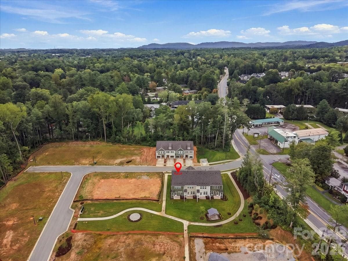 Townhouse at 31 Oleetah Falls Way, Hendersonville, photo 23 of 25
