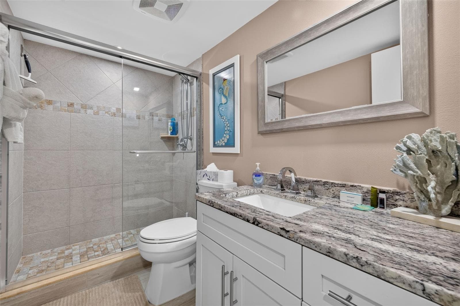 Condo - Hotel at 538 ESTERO BLVD #203, FORT MYERS BEACH, photo 22 of 41