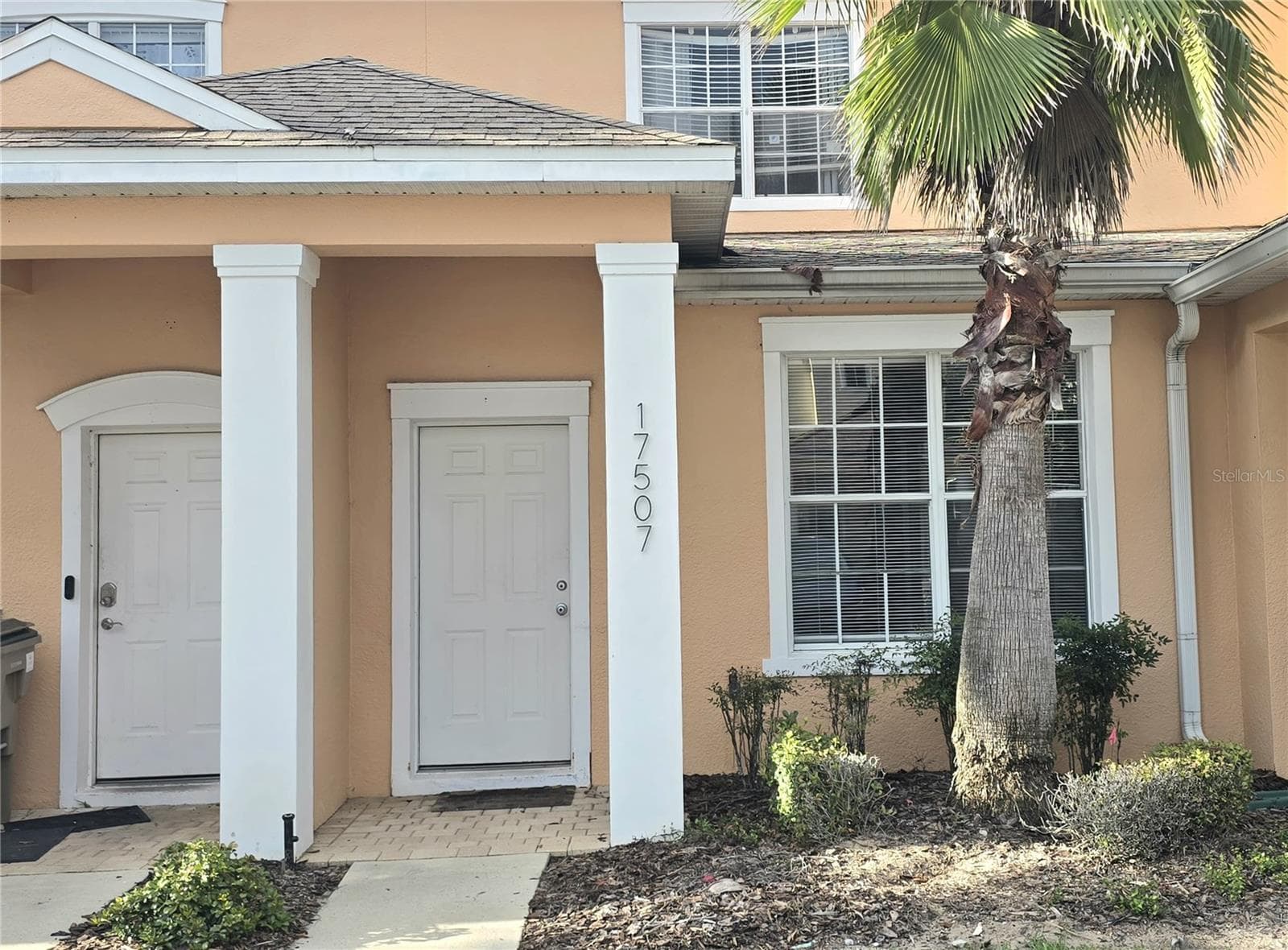Townhouse at 17507 BLESSING DR, CLERMONT, photo 2 of 34
