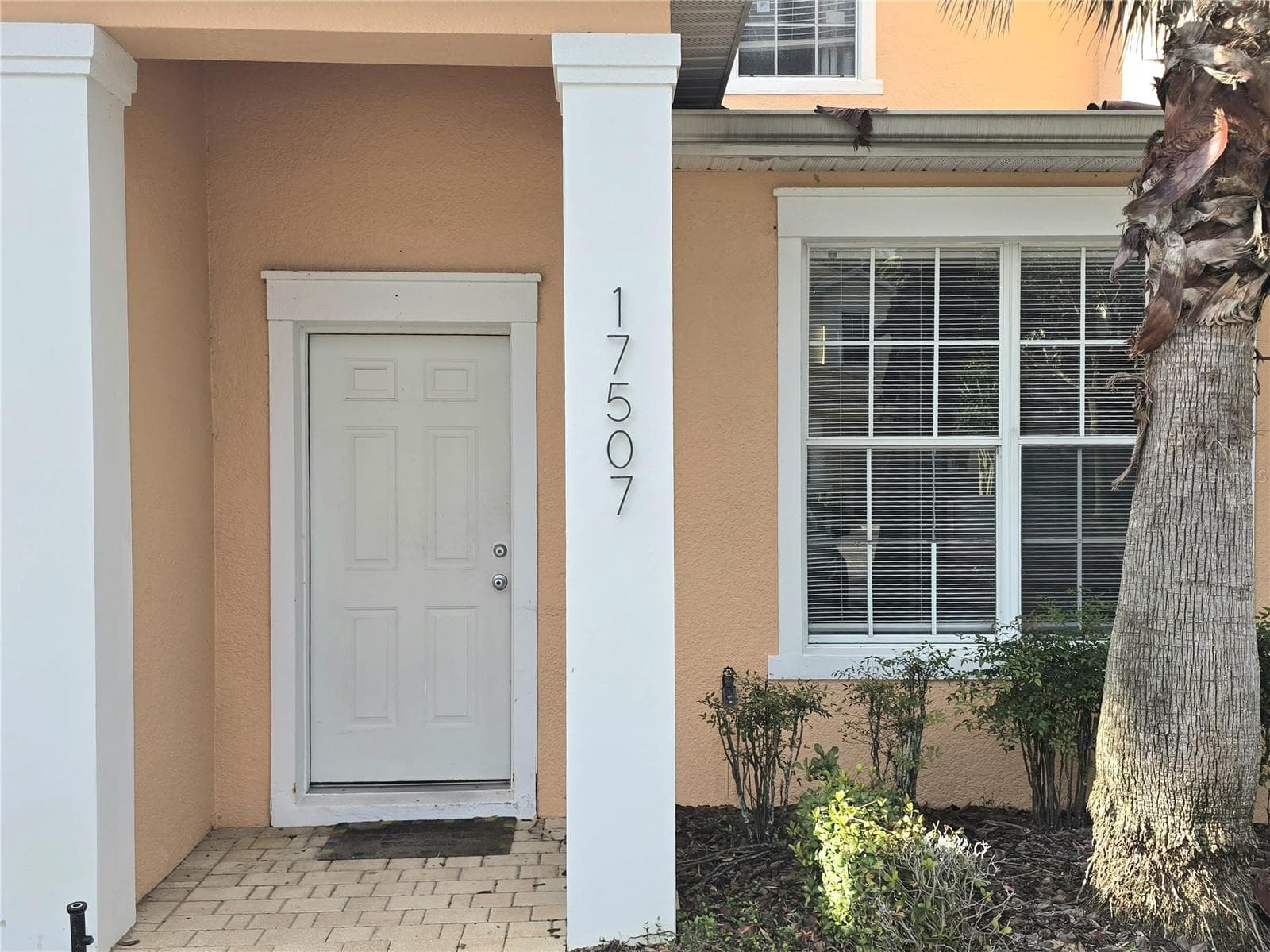 Townhouse at 17507 BLESSING DR, CLERMONT, photo 3 of 34