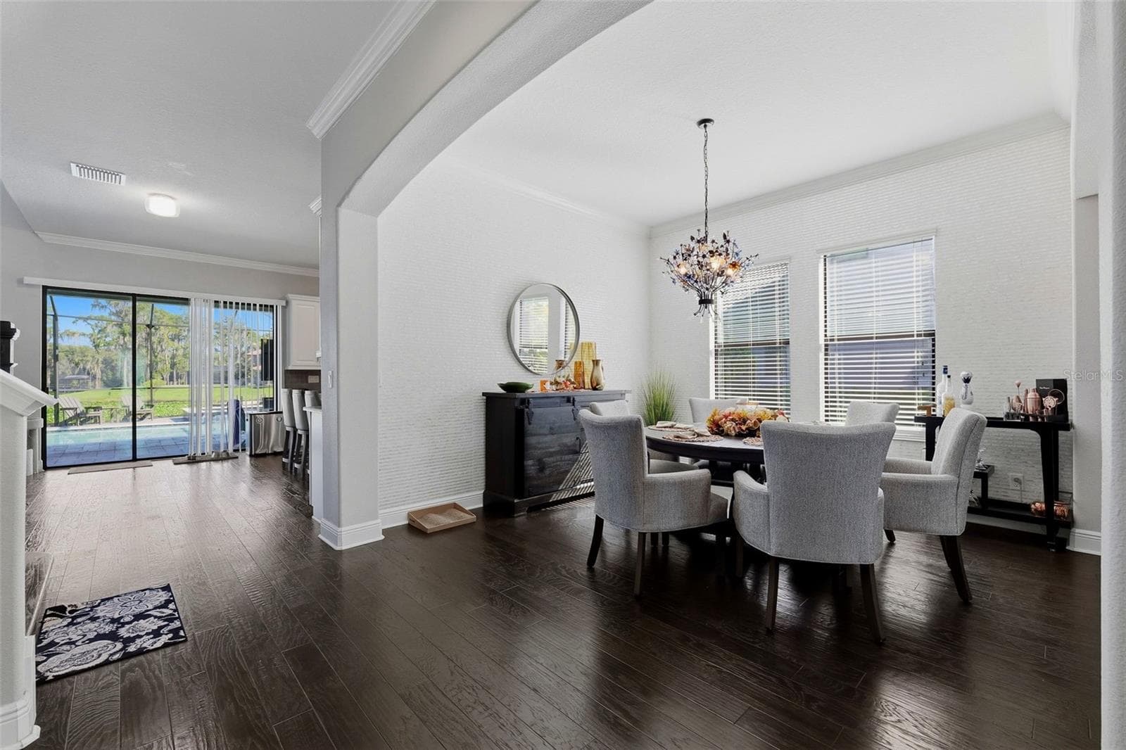 Single Family Residence at 5157 LAKECASTLE DR, TAMPA, photo 13 of 50