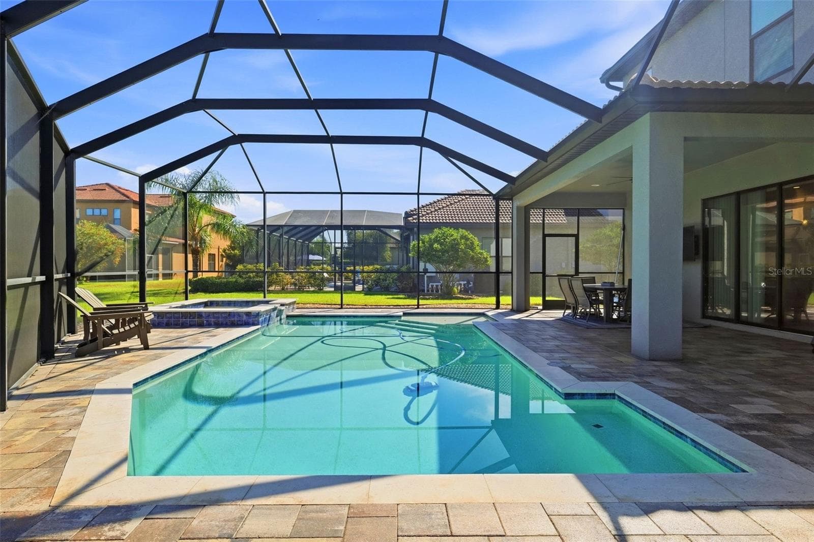 Single Family Residence at 5157 LAKECASTLE DR, TAMPA, photo 24 of 50
