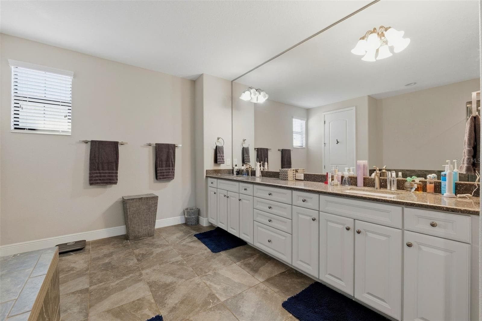 Single Family Residence at 5157 LAKECASTLE DR, TAMPA, photo 46 of 50
