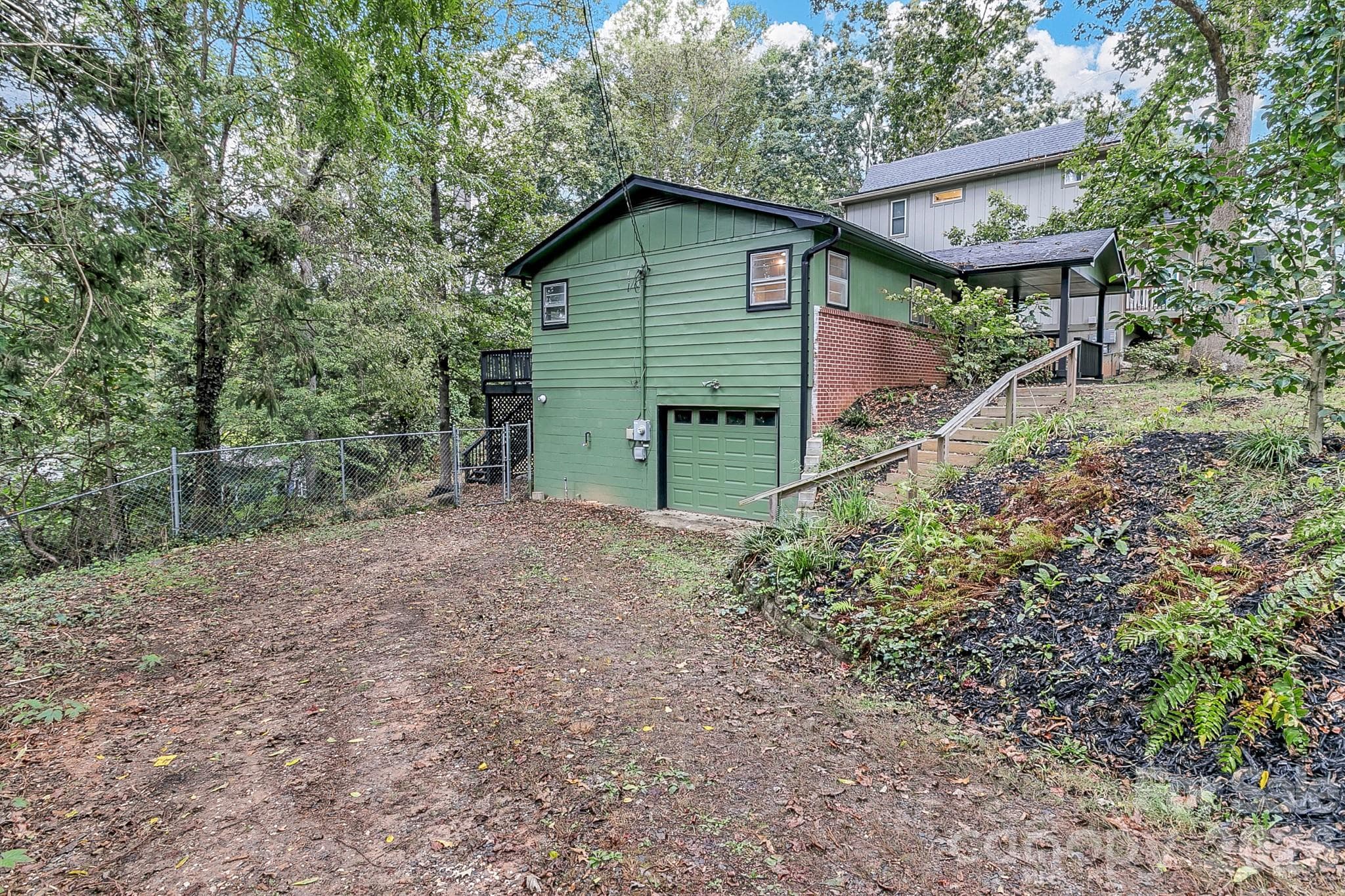 Single Family Residence at 43 Rex Drive, Asheville, photo 7 of 48