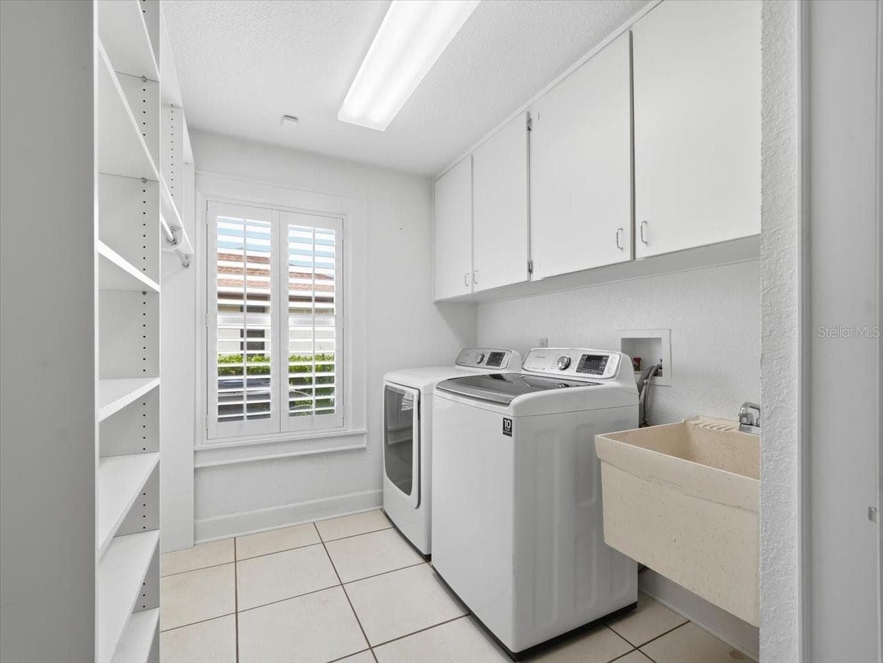 Single Family Residence at 13903 MIDDLE PARK DR, TAMPA, photo 44 of 52