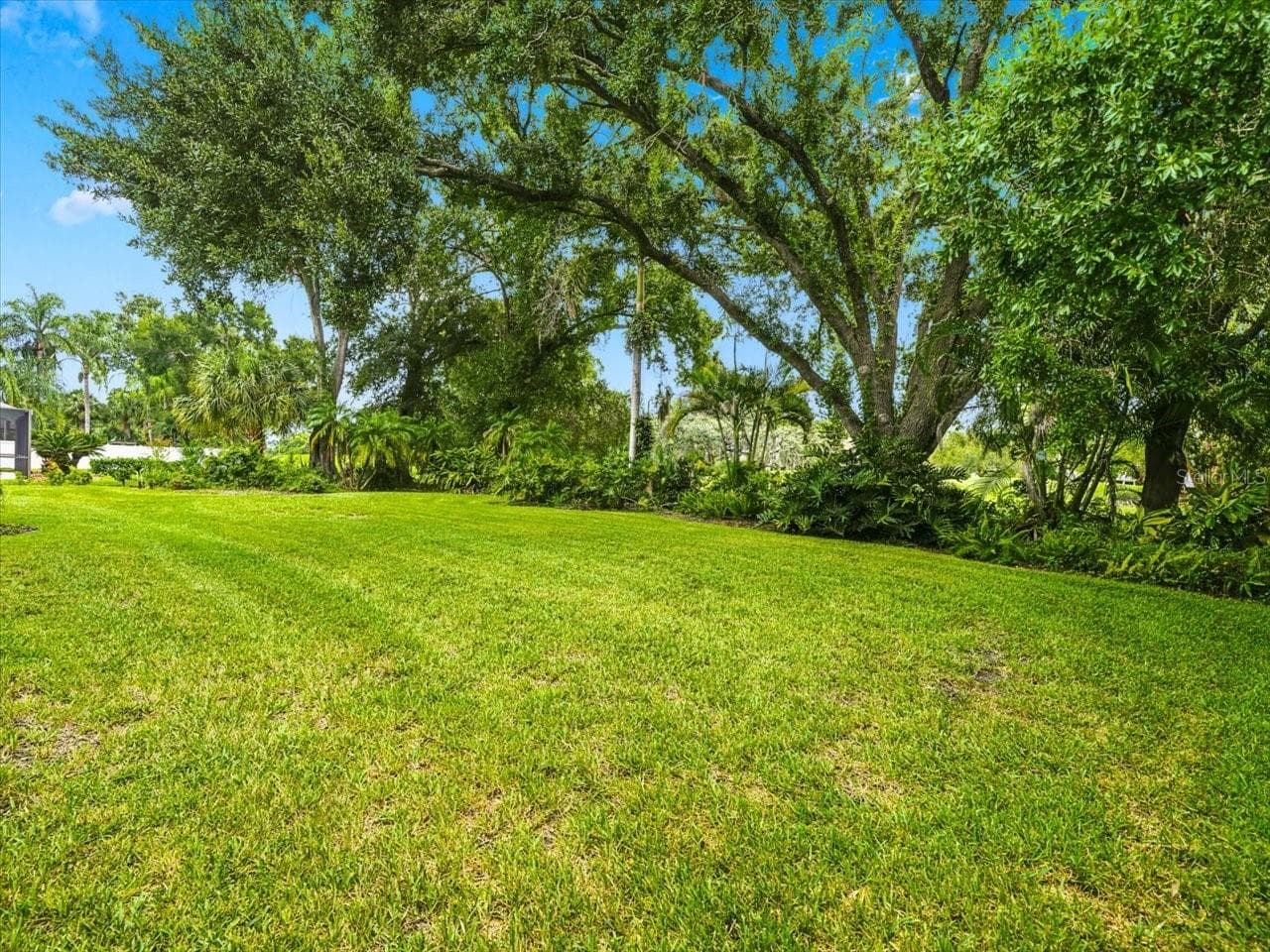 Single Family Residence at 13903 MIDDLE PARK DR, TAMPA, photo 48 of 52
