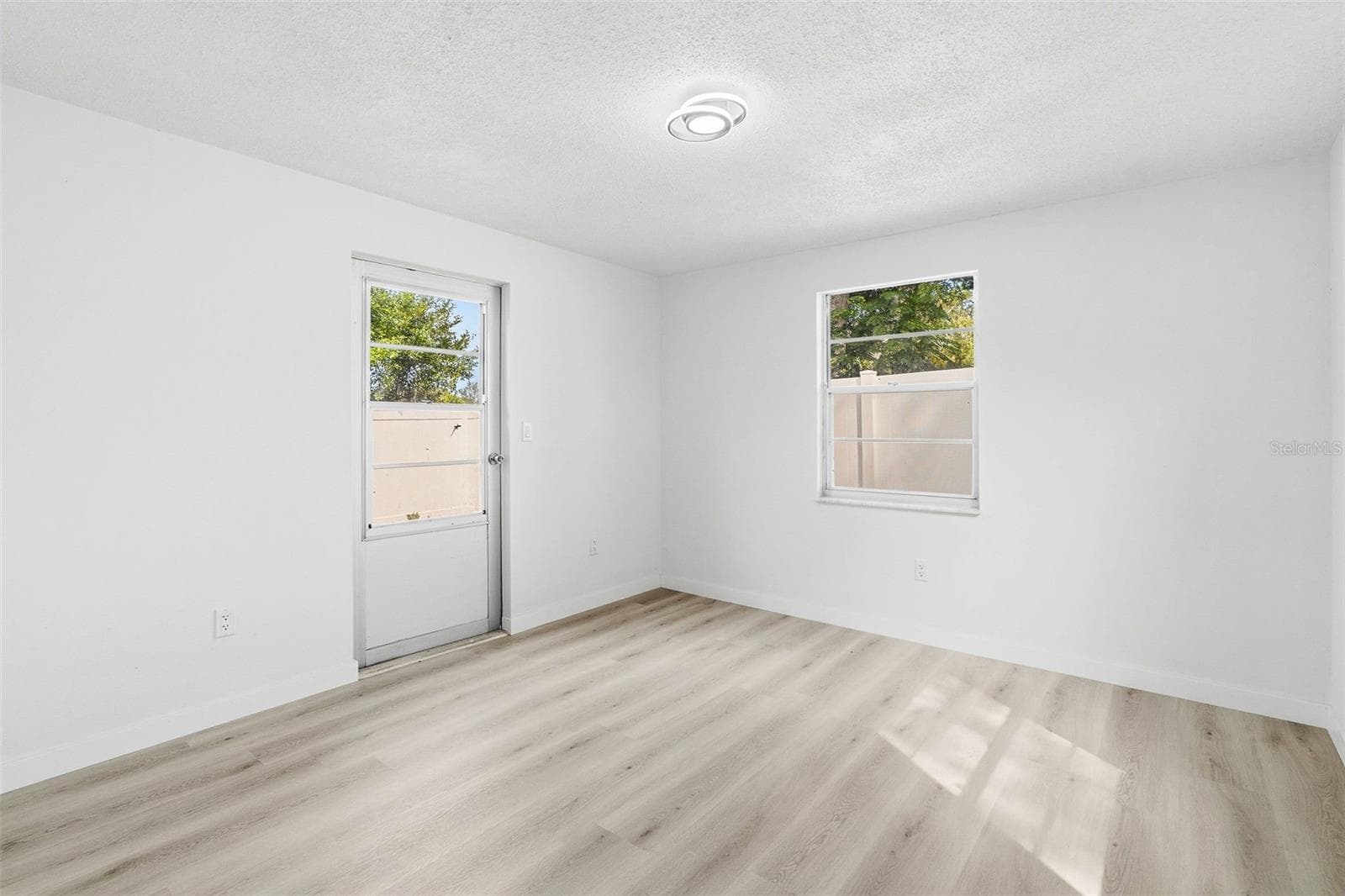 Single Family Residence at 8525 BRIAR PATCH DR, PORT RICHEY, photo 15 of 32