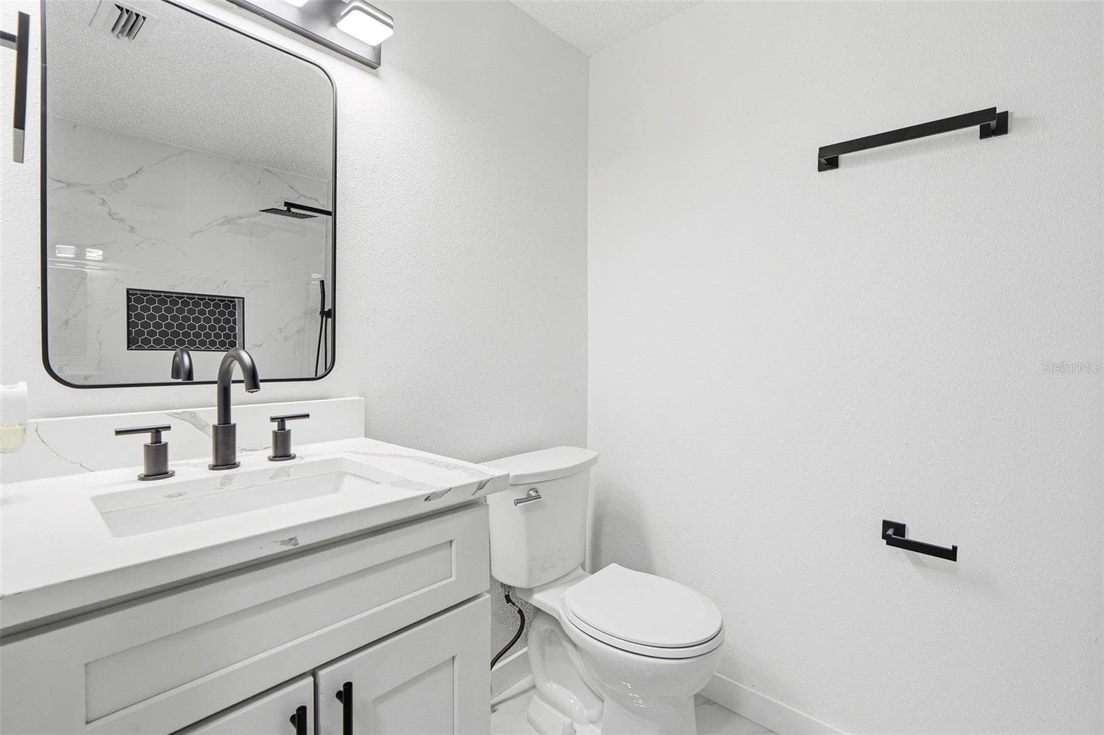 Single Family Residence at 8525 BRIAR PATCH DR, PORT RICHEY, photo 18 of 32
