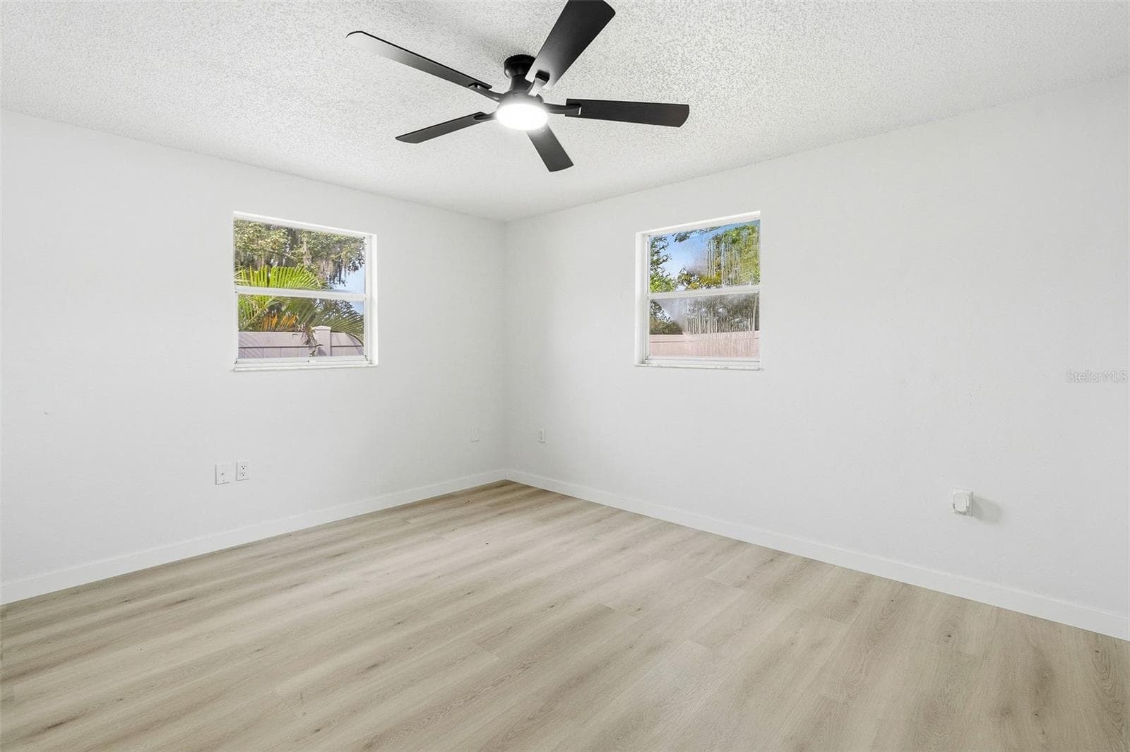 Single Family Residence at 8525 BRIAR PATCH DR, PORT RICHEY, photo 21 of 32