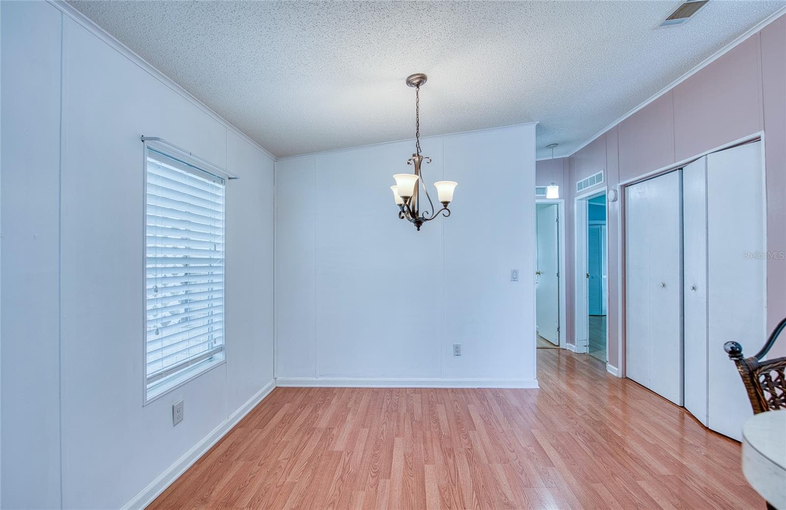 Manufactured Home at 82 PELICAN DR N, OLDSMAR, photo 13 of 45