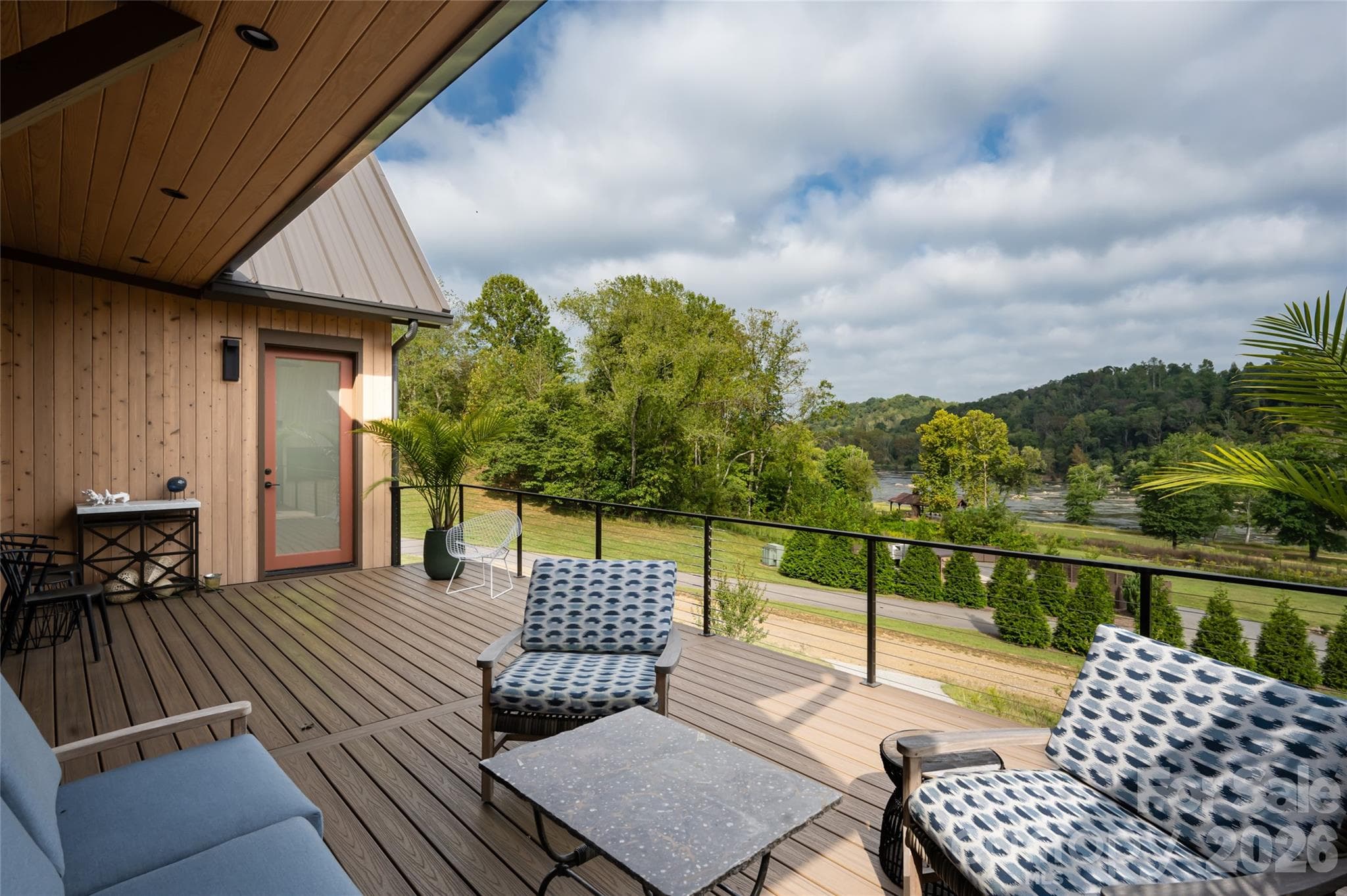 Single Family Residence at 6 River Run, Asheville, photo 7 of 42