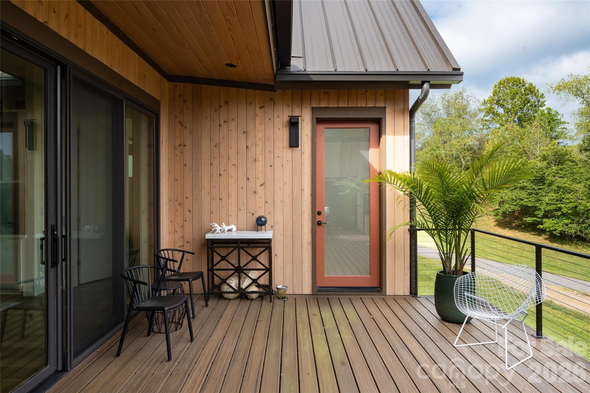 Single Family Residence at 6 River Run, Asheville, photo 9 of 42