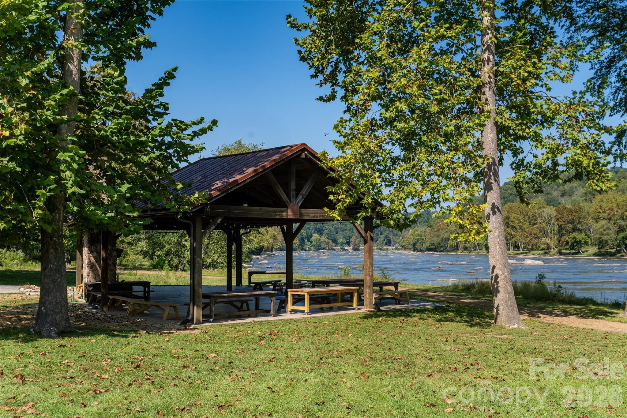 Single Family Residence at 6 River Run, Asheville, photo 35 of 42