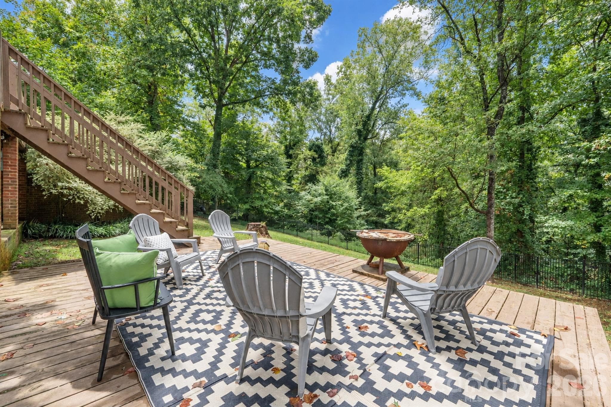 lower deck - 2720 Steeplechase Road, Gastonia