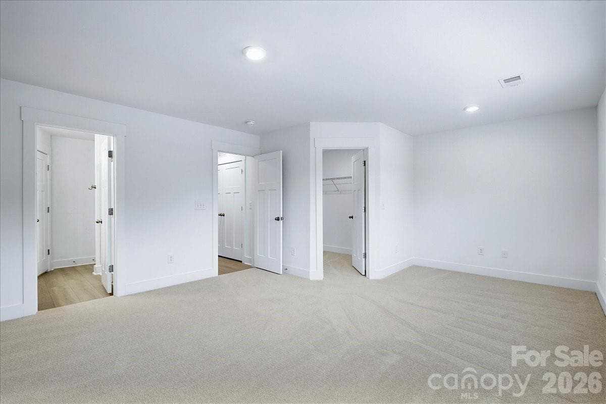 Townhouse at 27 Oleetah Falls Way, Hendersonville, photo 13 of 28