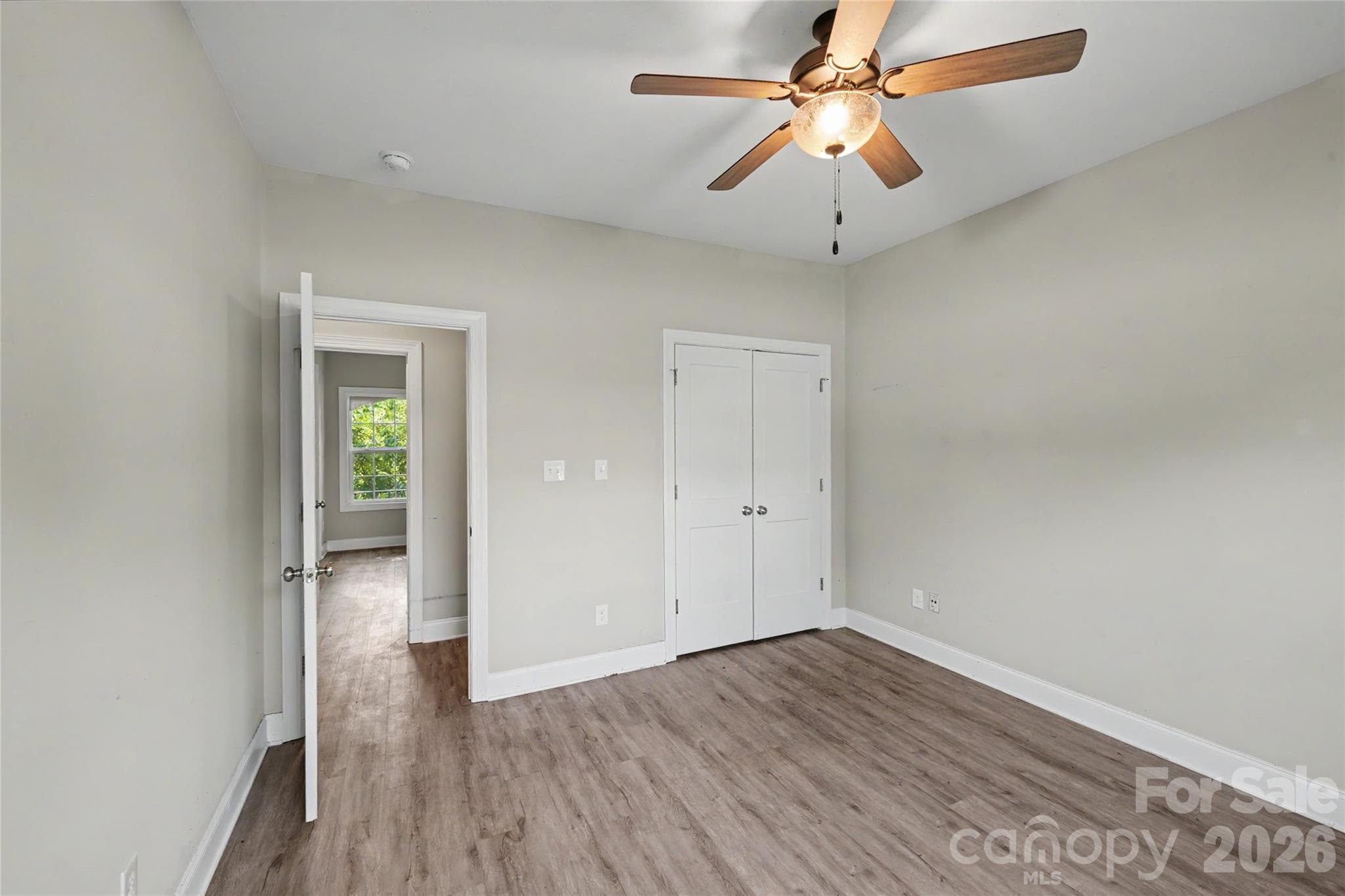 Single Family Residence at 161 Ole Eastpointe Drive, York, photo 20 of 26