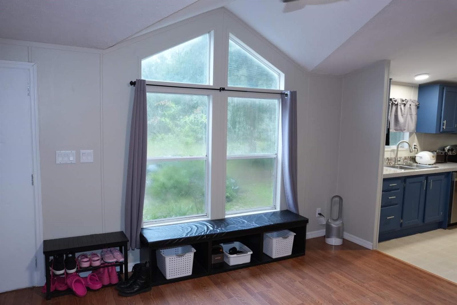 Manufactured Home at 12330 NE 77TH CT, BRONSON, photo 5 of 51