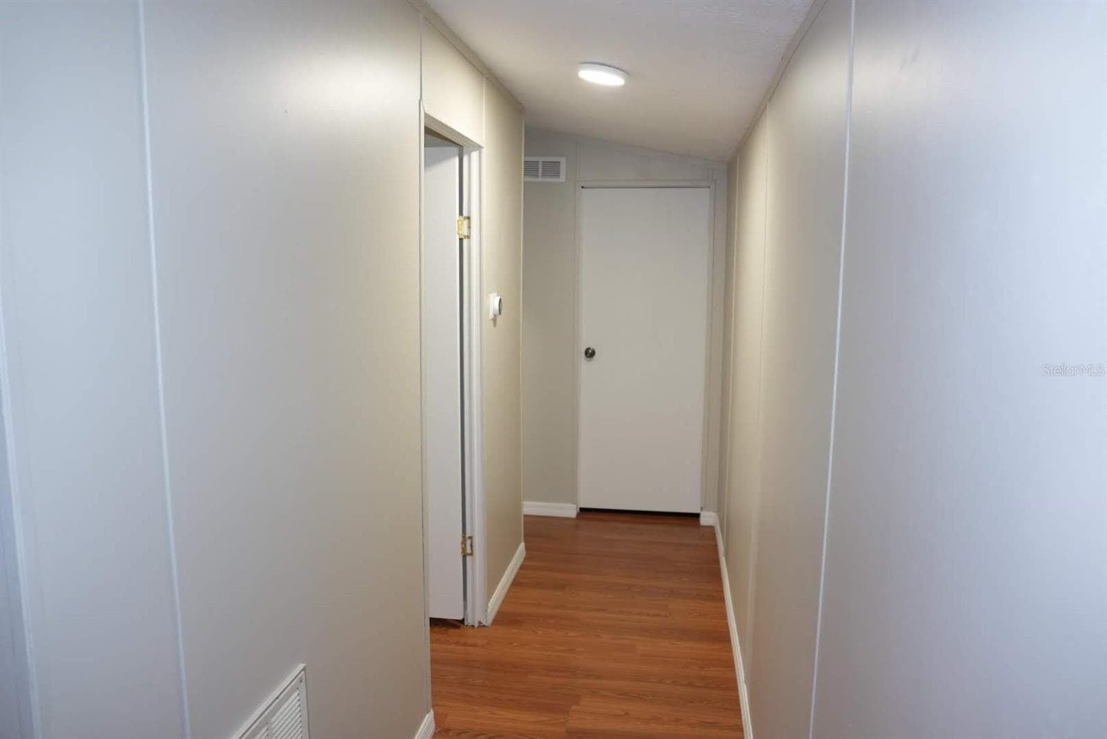 Manufactured Home at 12330 NE 77TH CT, BRONSON, photo 15 of 51
