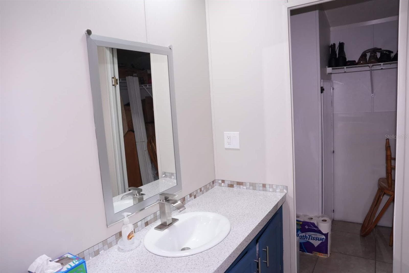 Manufactured Home at 12330 NE 77TH CT, BRONSON, photo 26 of 51