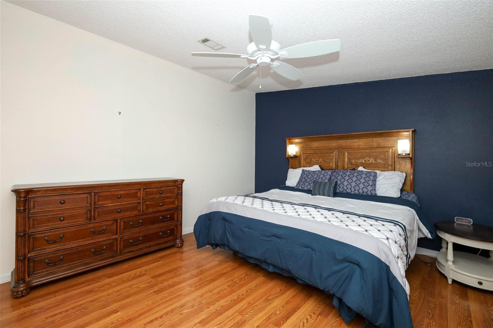 Manufactured Home at 728 PRADO DR, LADY LAKE, photo 14 of 26
