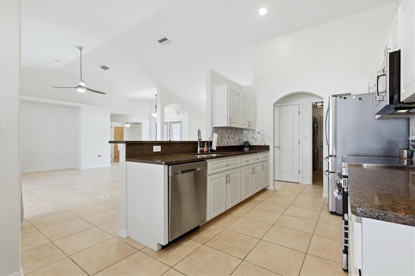 again showing open floor plan - the best layout for entertaining - 23108 AUGUST AVE, PORT CHARLOTTE