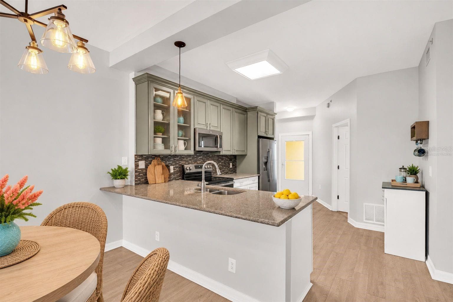 Virtually Staged - 316 8TH ST S #703, ST PETERSBURG