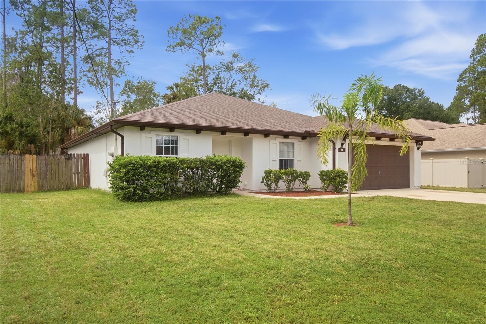 Single Family Residence at 28 RICHLAND LN, PALM COAST, photo 2 of 18