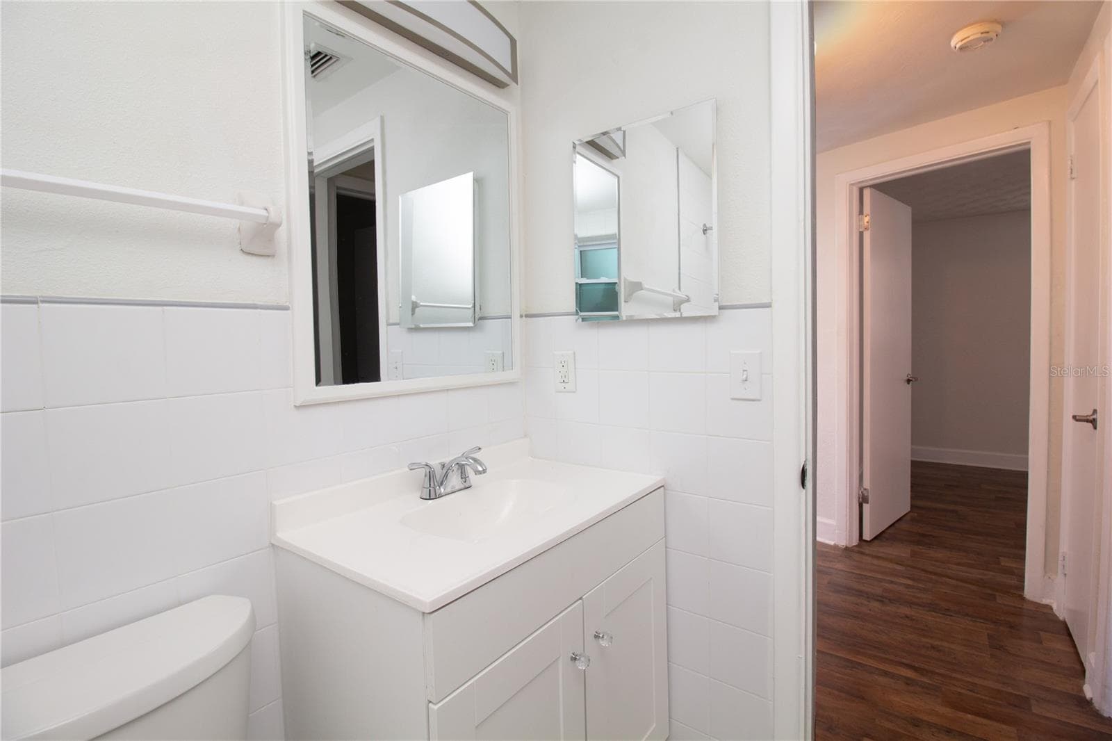 2nd Bathroom - 1408 JENNINGS DR, HOLIDAY