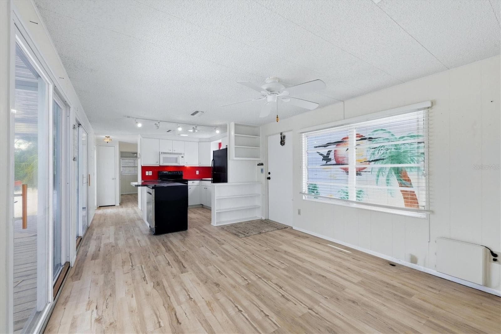 Mobile Home at 1128 SEAHORSE LN, ENGLEWOOD, photo 11 of 48