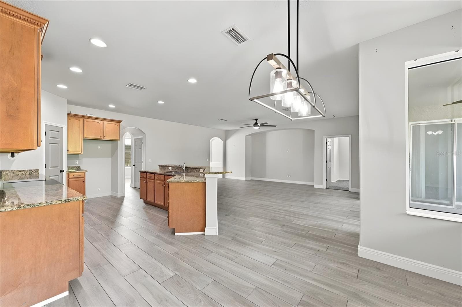Single Family Residence at 3403 WALDEN RESERVE DR, PLANT CITY, photo 11 of 61