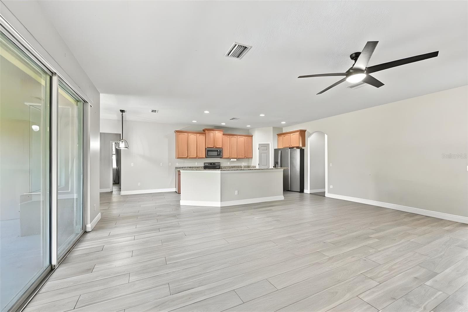 Single Family Residence at 3403 WALDEN RESERVE DR, PLANT CITY, photo 16 of 61