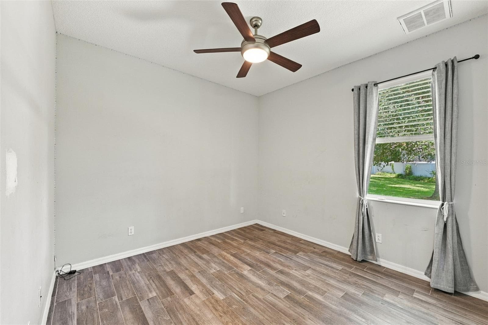 Single Family Residence at 3403 WALDEN RESERVE DR, PLANT CITY, photo 26 of 61