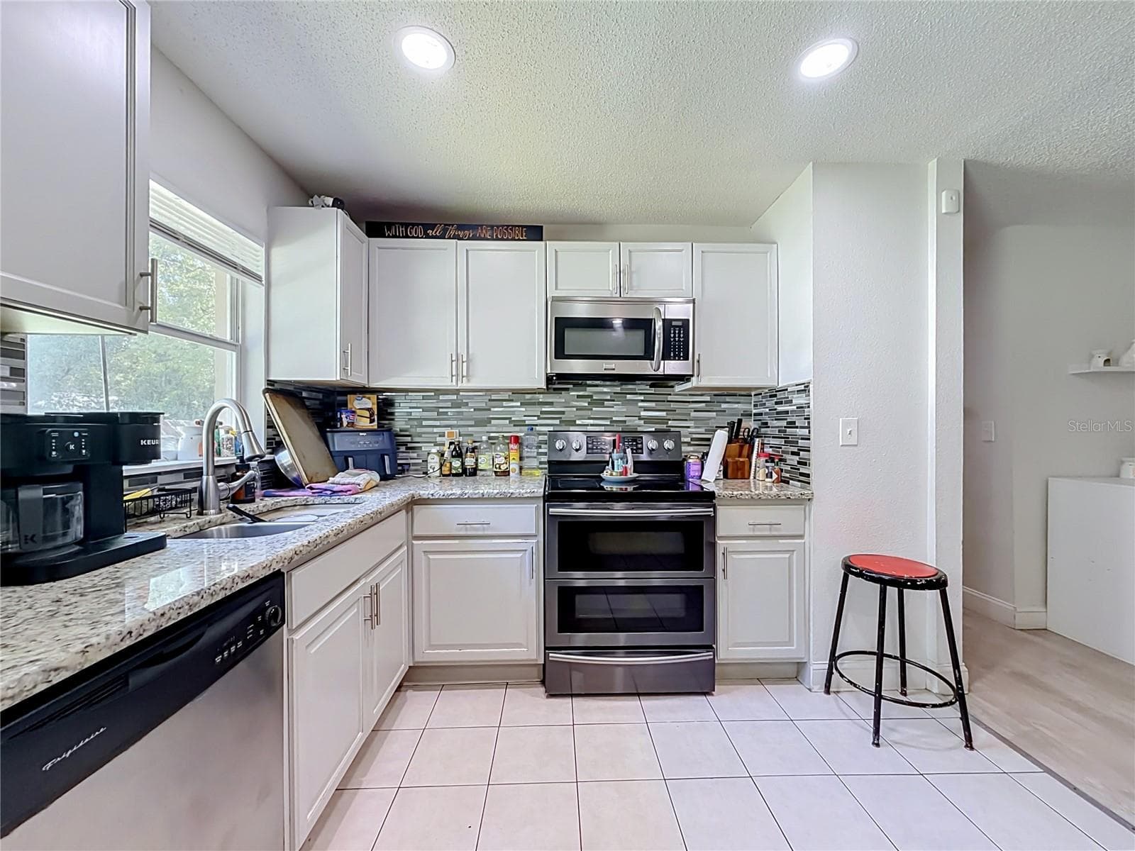 Single Family Residence at 3667 TRIANON DR, ORLANDO, photo 14 of 40