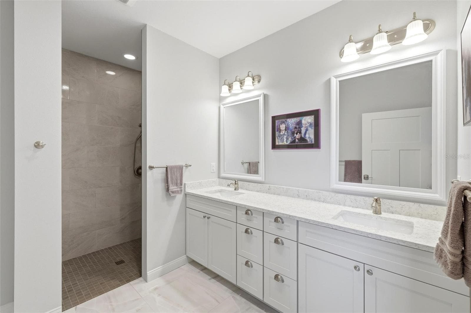 Primary bathroom with walk-in shower - 6172 ALHAMBRA AVE, NORTH PORT