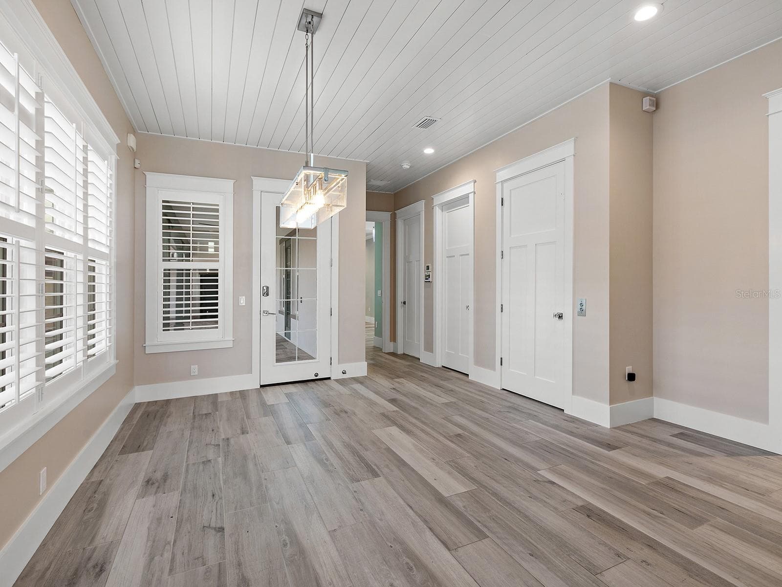 Dining space before entering the pool deck - 4024 11TH STREET CT W, PALMETTO