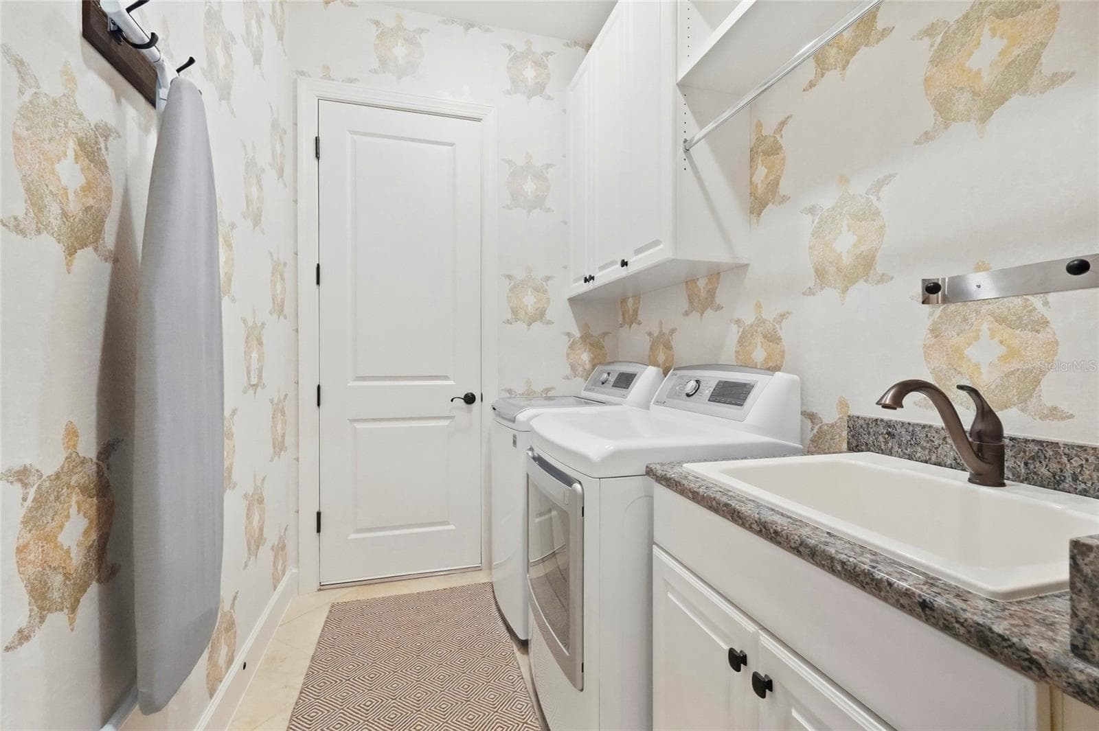 Single Family Residence at 13309 MALACHITE DR, BRADENTON, photo 34 of 57